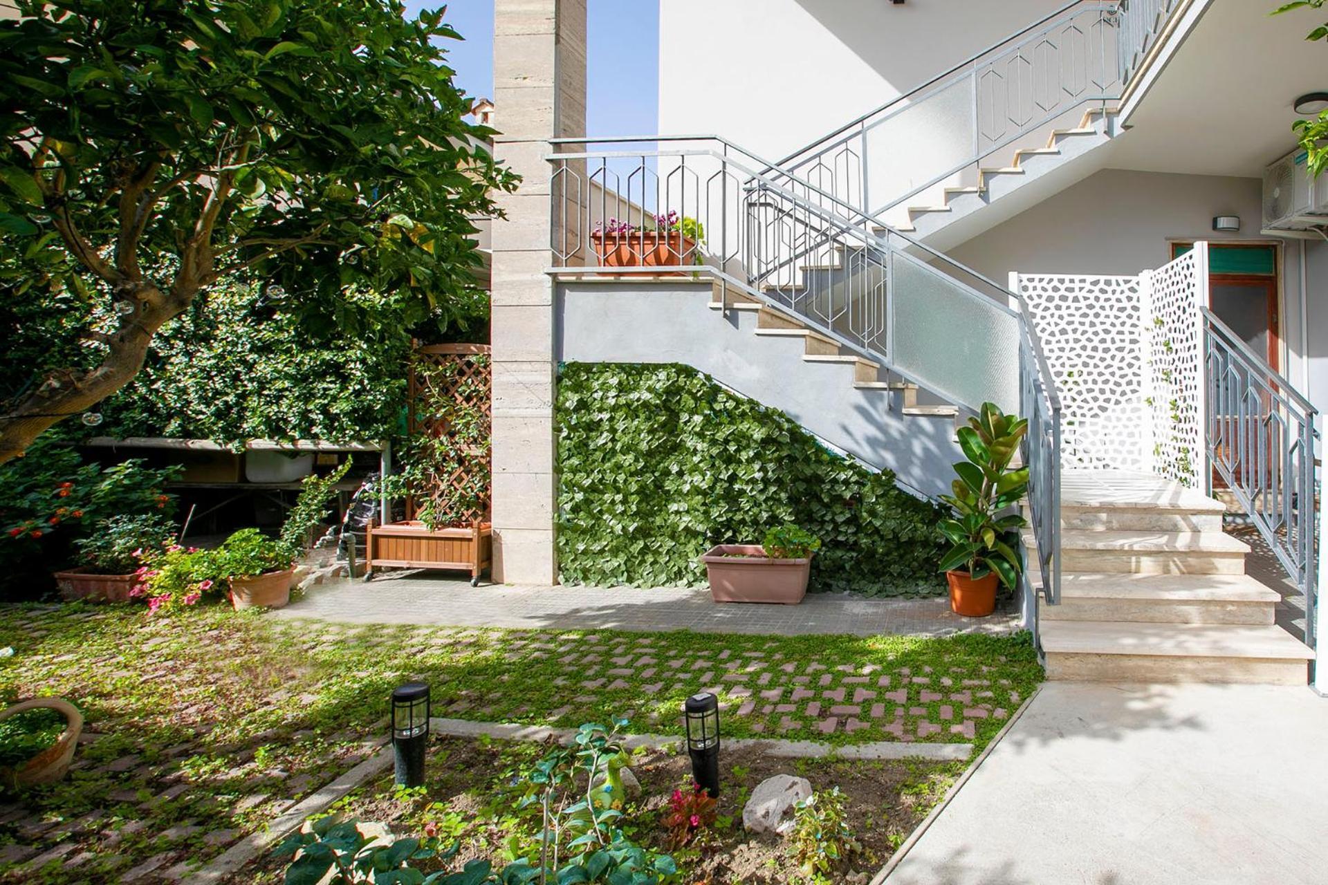 פיומיצ'ינו Domina Guest House מראה חיצוני תמונה
